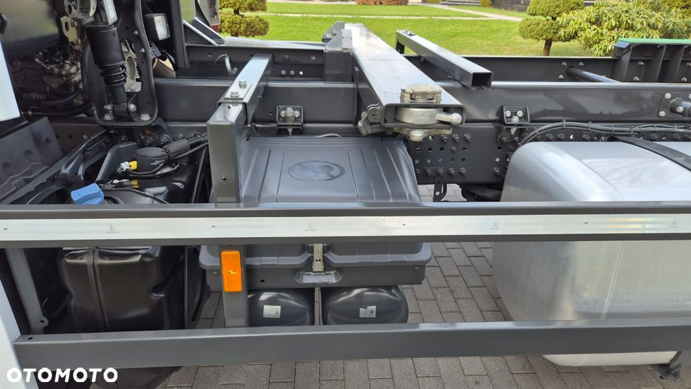 Mercedes-Benz MERCEDES-BENZ///ACTROS/// BIG SPACE///2022///BDF/// NOWY///NIE UŻYWANY/// JEDYNE 12 TYŚ KM///SALONKA/// KAMERY///VIRTUAL COCPIT///FULL LED///STAN JAK NOWY. - 23