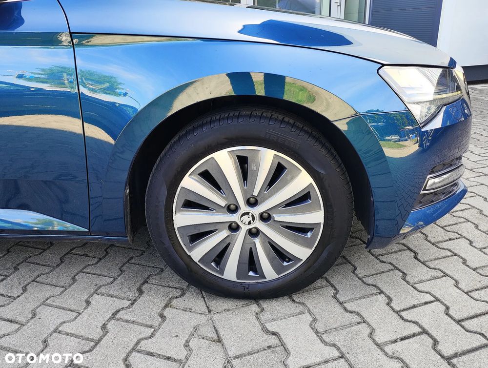 Skoda Superb 2.0 TDI SCR Style DSG - 12