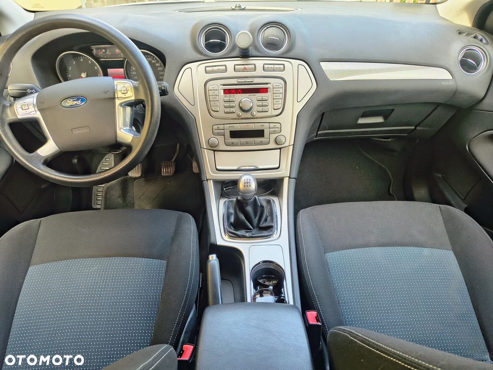 Ford Mondeo - 6