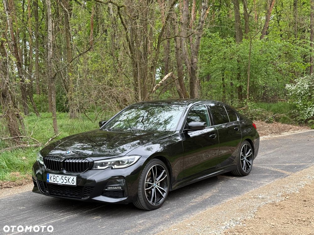 BMW Seria 3 330i M Sport - 3