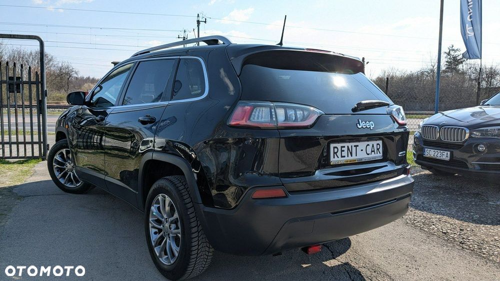 Jeep Cherokee - 8