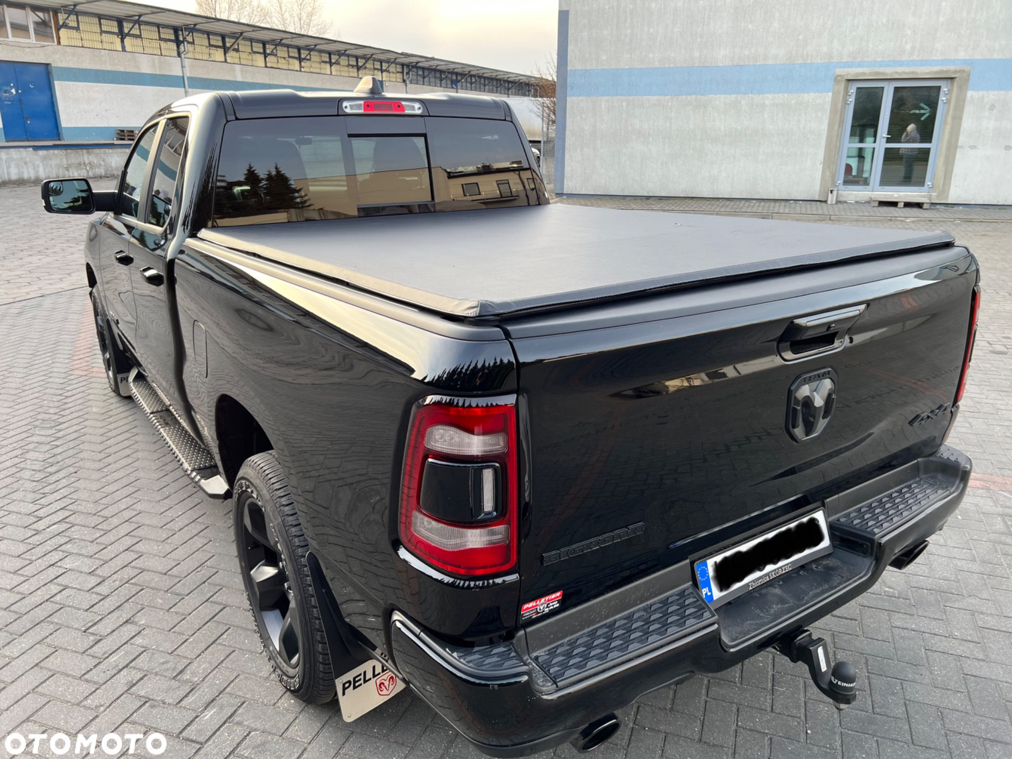 RAM 1500 5.7 Crew Cab Bighorn - 9