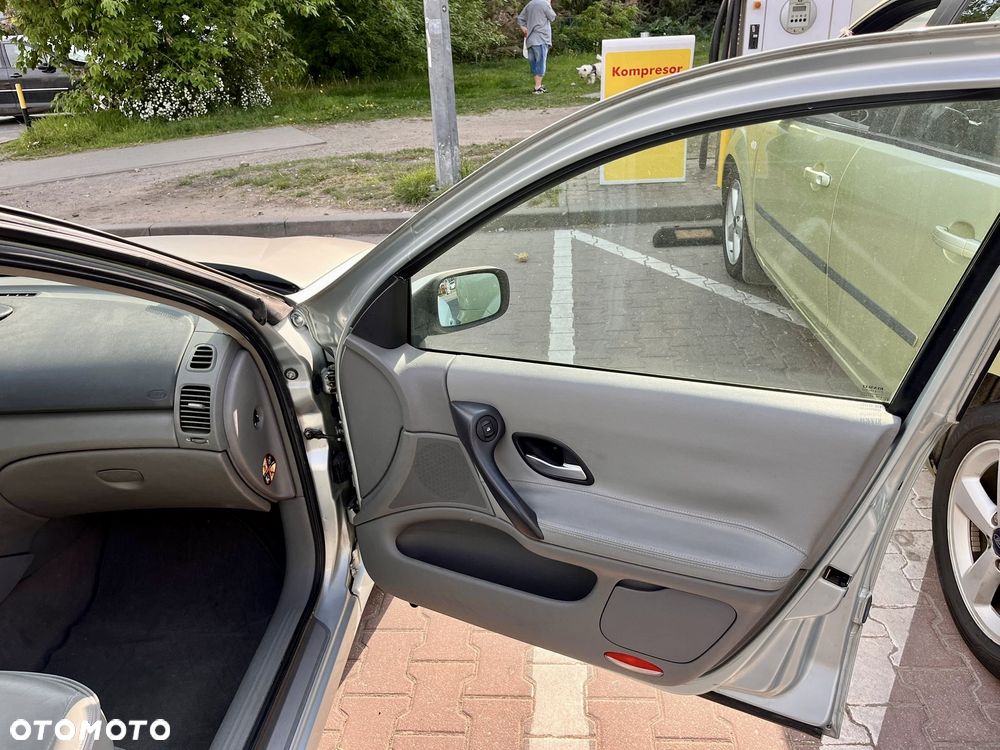 Renault Laguna - 13