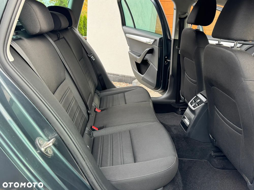 Skoda Octavia 1.6 TDI Ambition - 12