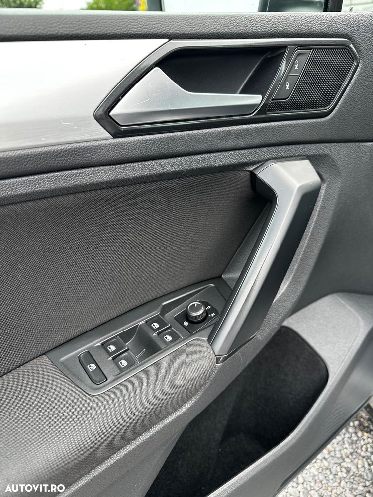 Volkswagen Tiguan 2.0 TDI 4Mot DSG Comfortline - 16