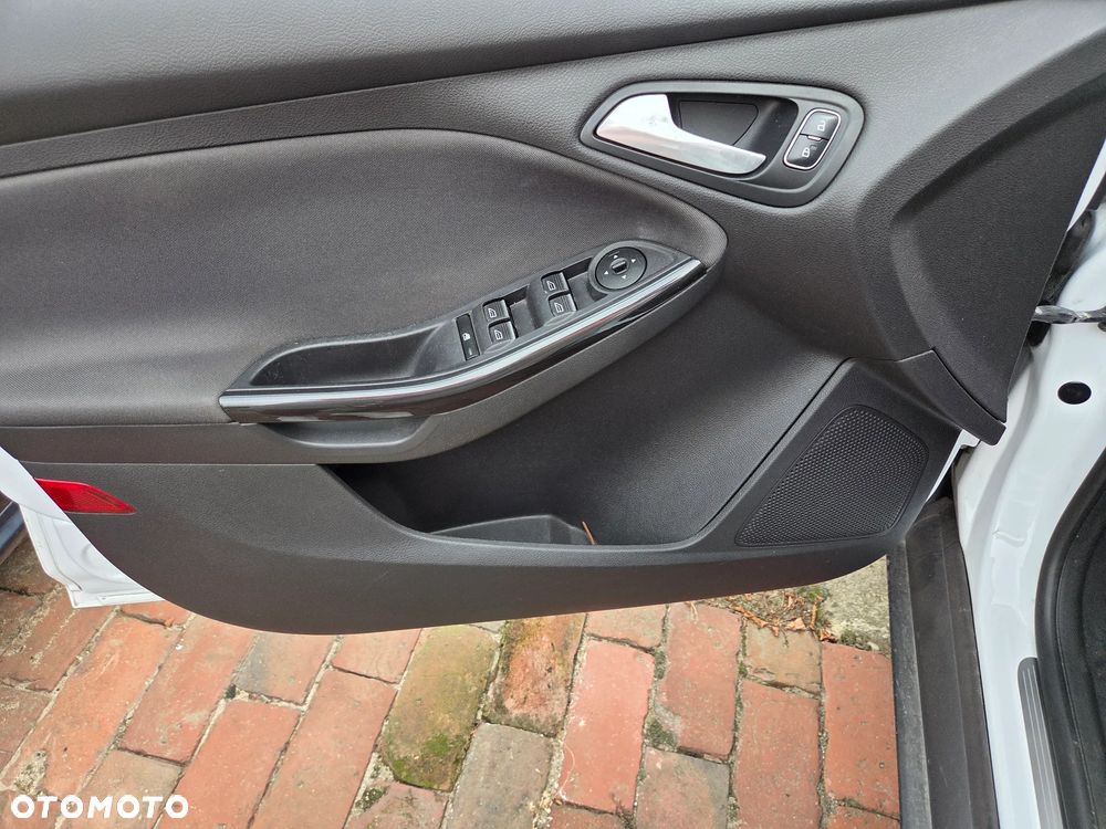 Ford Focus - 7