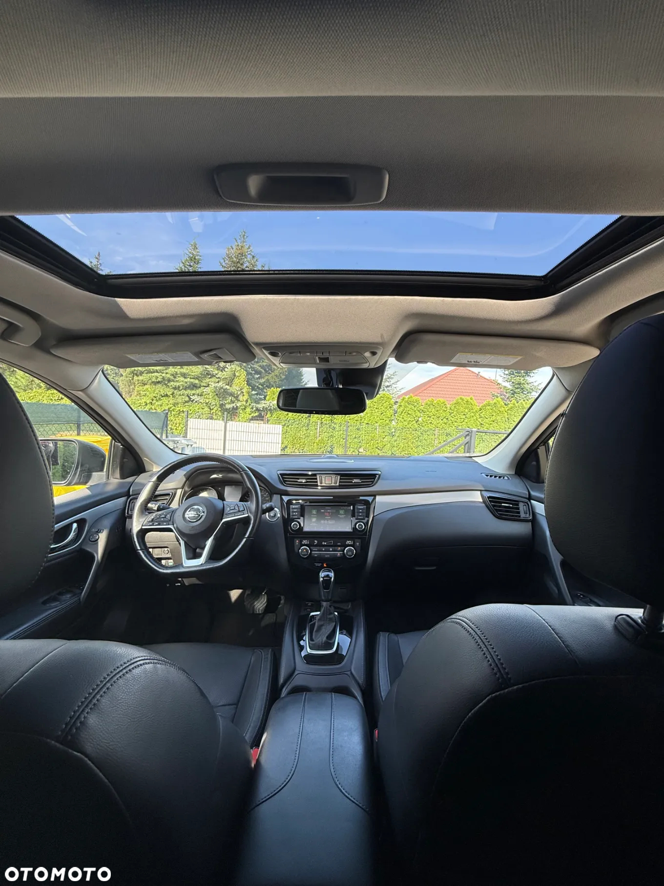 Nissan Qashqai - 12