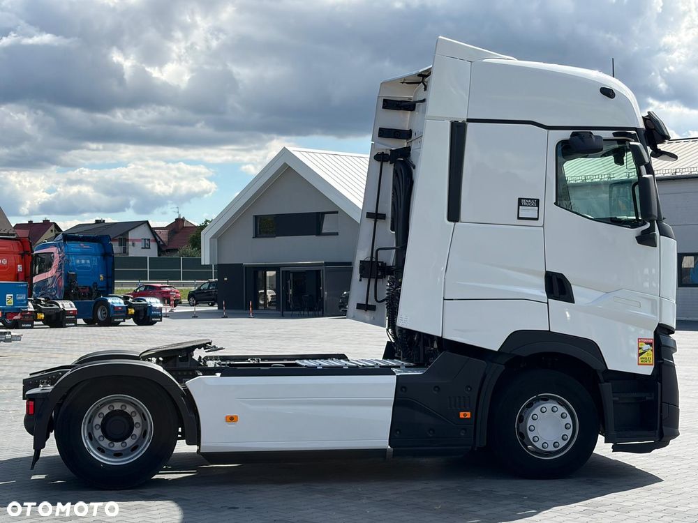 Renault Renault T520 HIGH / 13 LITROWY SILNIK  / RETARDER / KLIMATYZACJA POSTOJOWA / ACC / ALUFELGI / LEDY / XENON / NISKI PRZEBIEG / SERWISOWANY / SPROWADZONY - 13