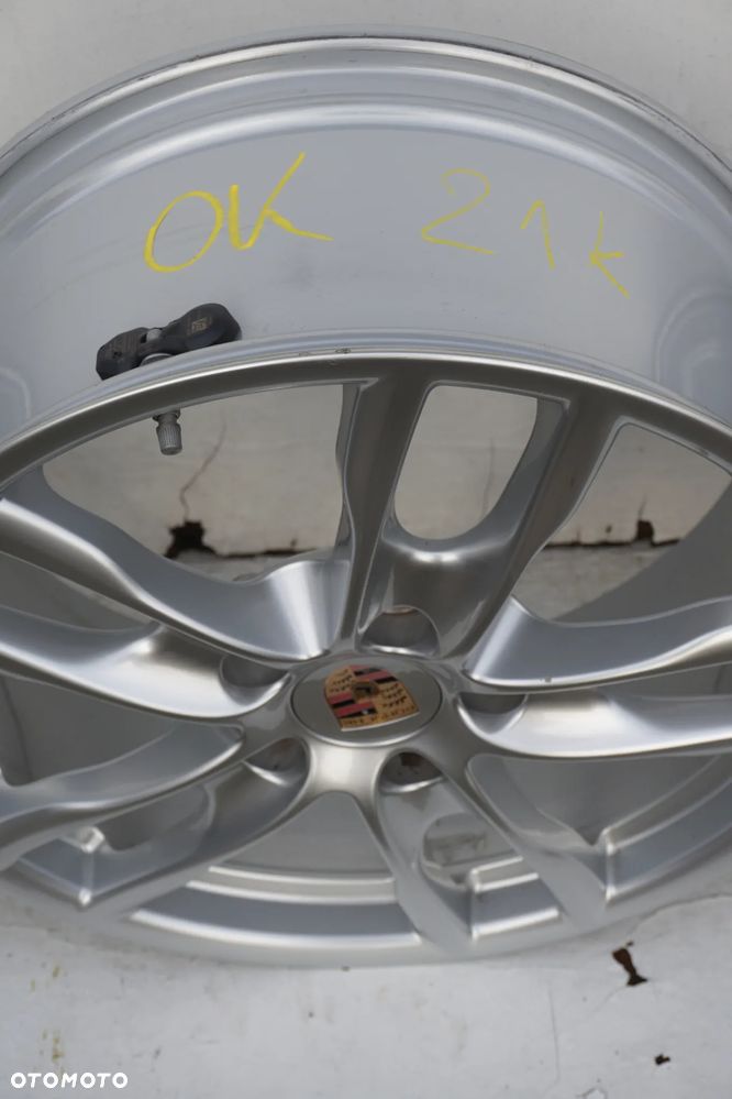 Porsche 5x130 19 8J 9,5J czujniki oryginał - 9