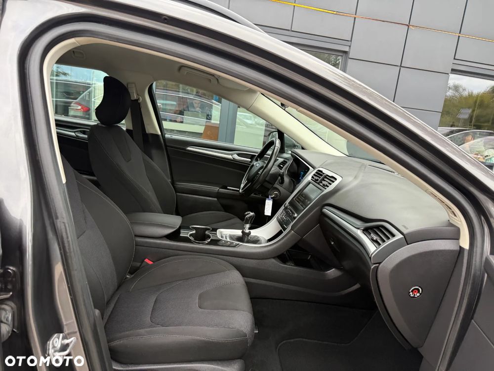 Ford Mondeo 1.6 TDCi Ambiente - 26