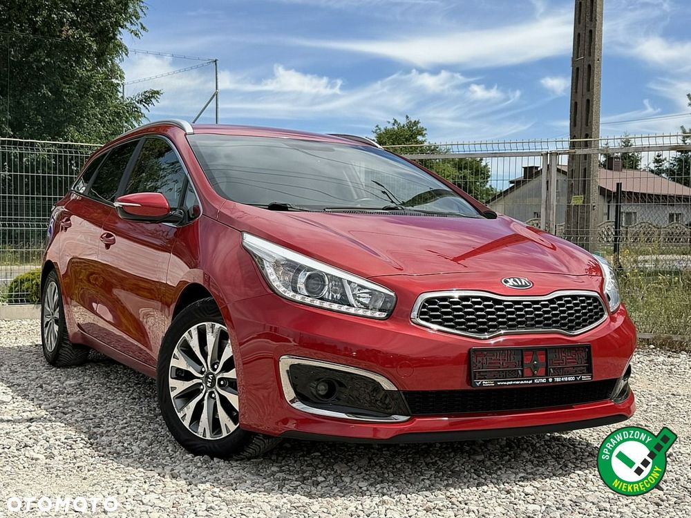 Kia Ceed - 1