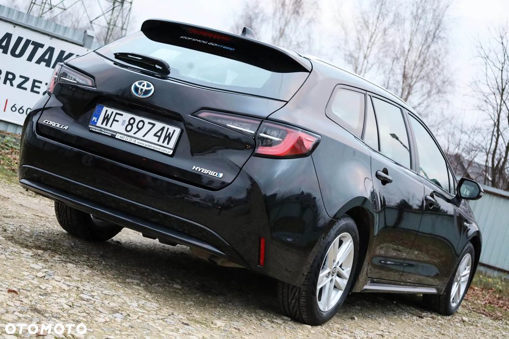 Toyota Corolla 1.8 Hybrid Comfort - 4