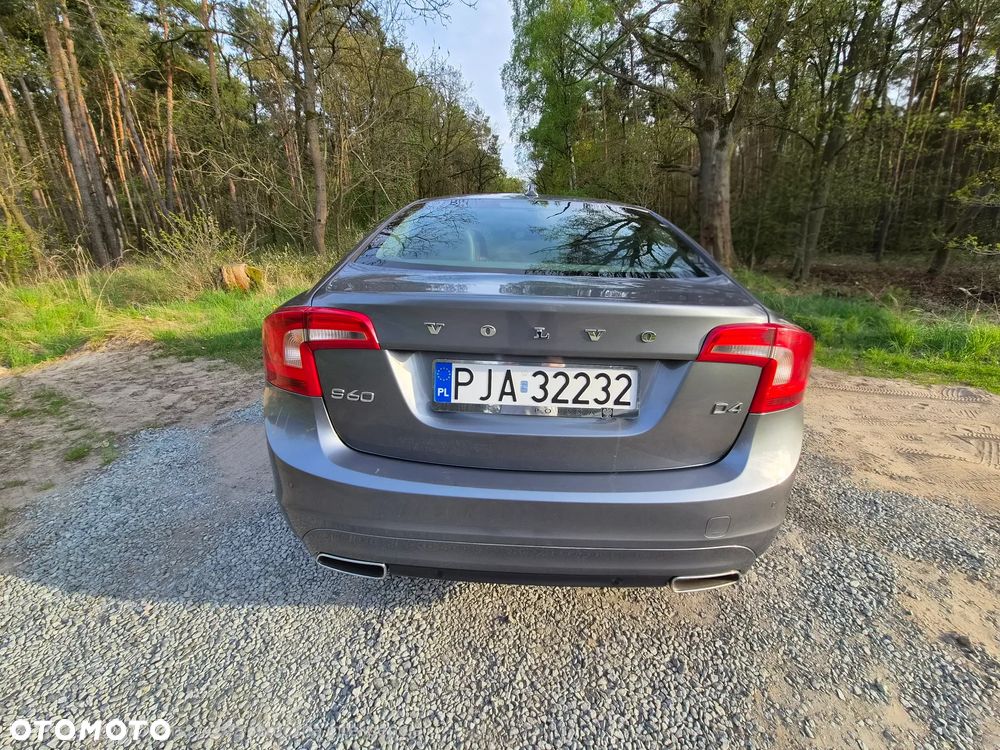 Volvo S60 D4 Drive-E Summum - 13