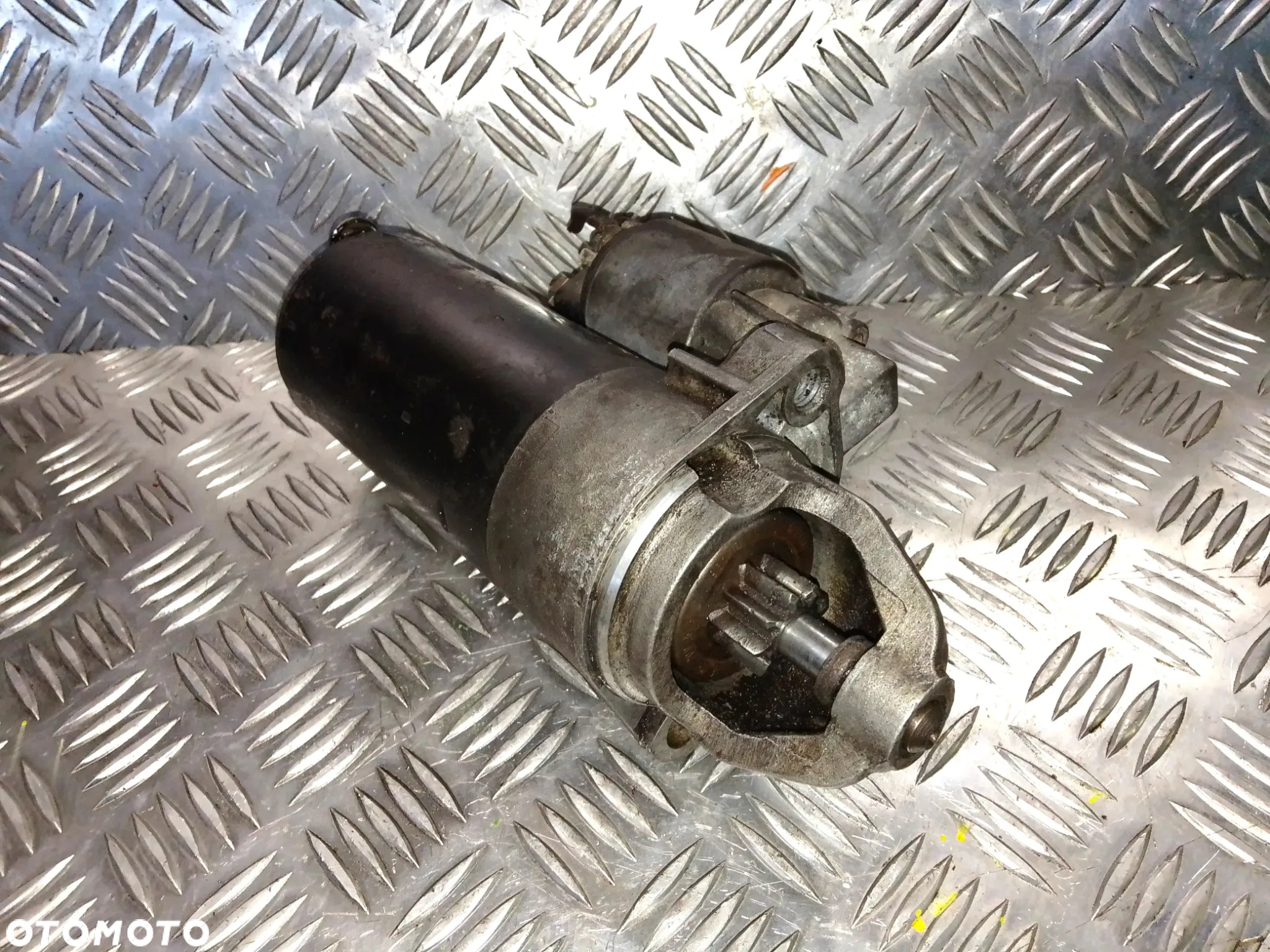 Rozrusznik AUDI A6 C5 4.2 v8 - 4