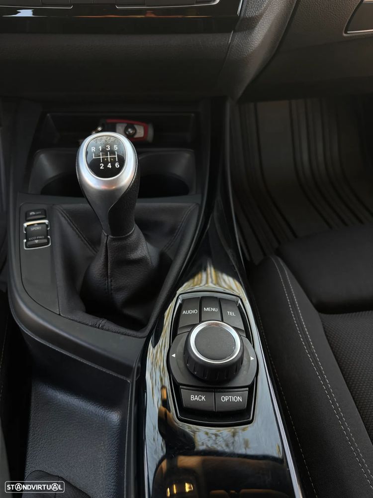 BMW 116 d Line Sport - 23