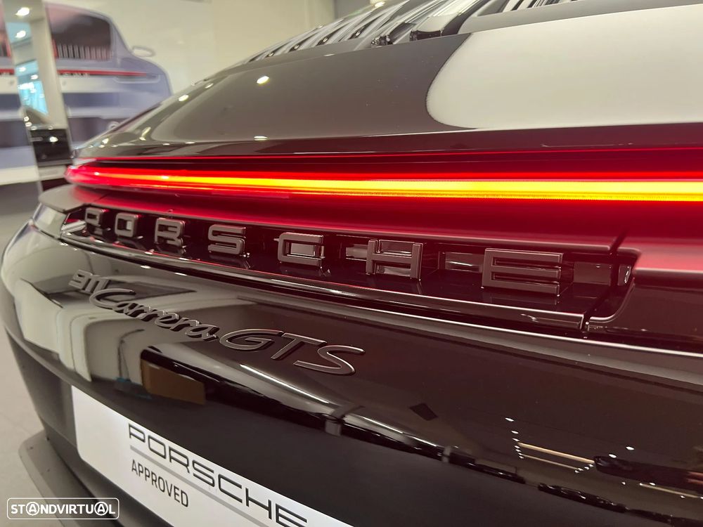 Porsche 911 (992) Carrera GTS - 8