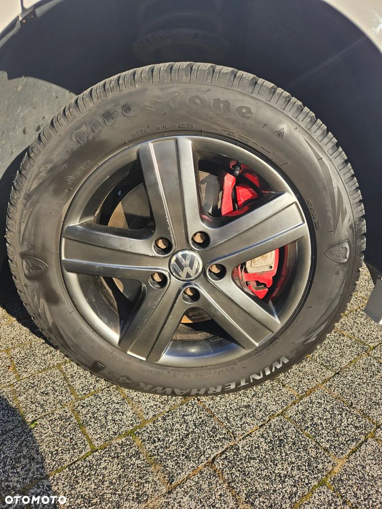 Volkswagen Multivan - 26