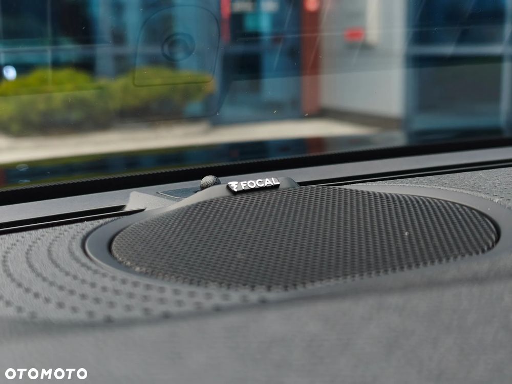 Peugeot 408 1.6 Plug-In Hybrid 225 GT Exclusive e-DCS7 - 36