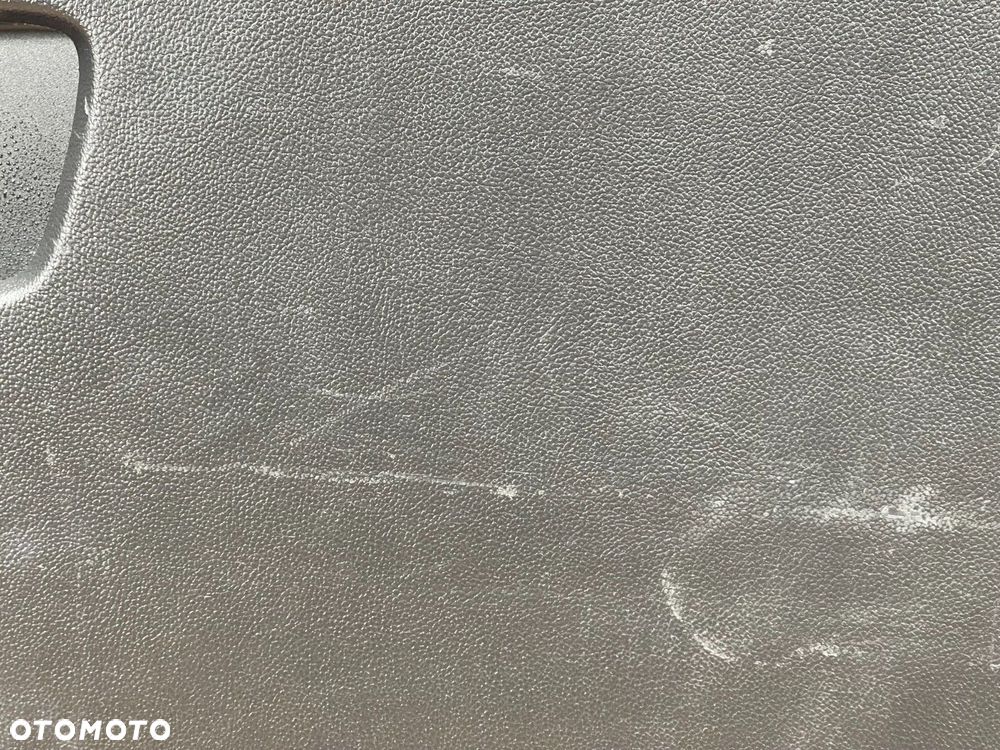 P8 GMC YUKON XL DENALI IV 2015 - BOCZEK BAGAŻNIKA PRAWY 23407840 - 5