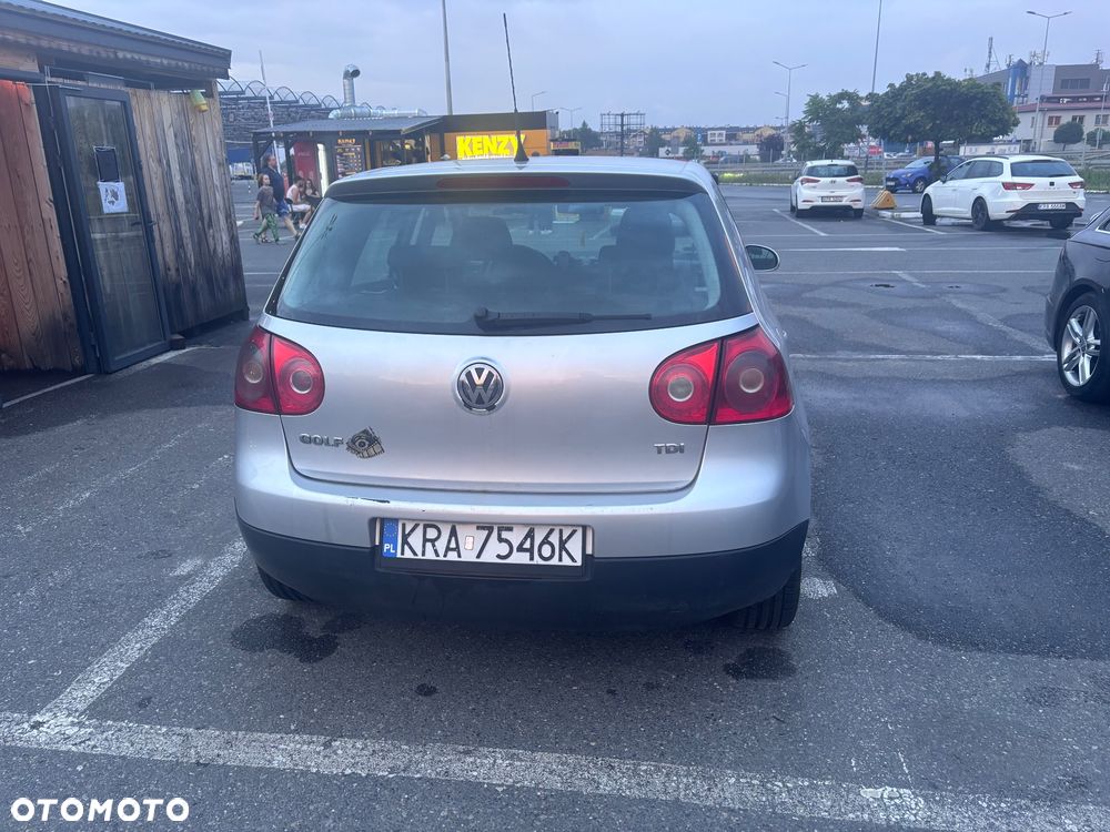 Volkswagen Golf 1.9 TDI Trendline - 6