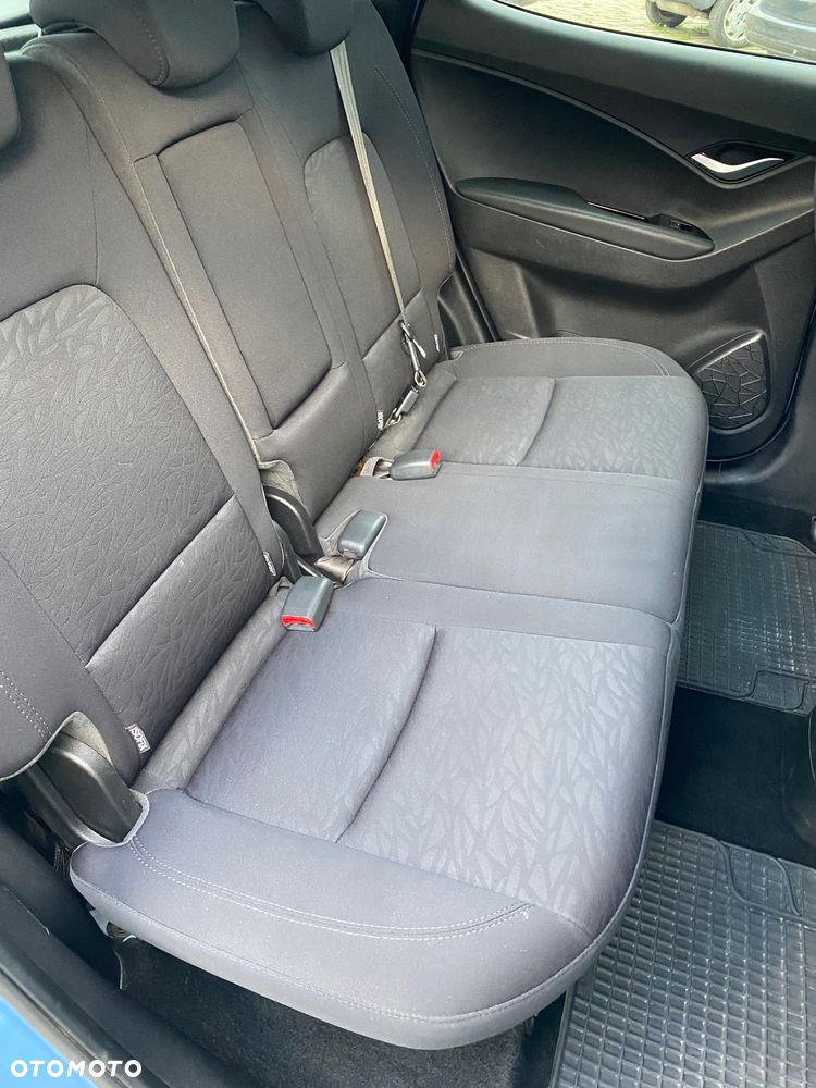 Hyundai ix20 1.4 CRDi Premium - 6