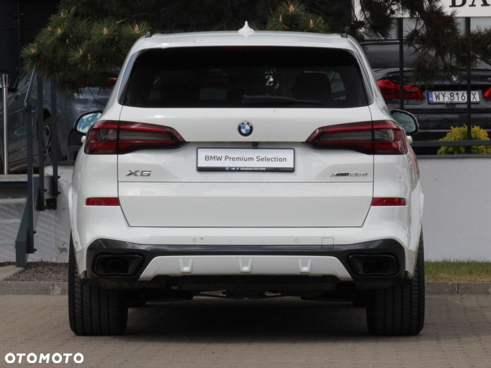 BMW X5 xDrive25d - 11