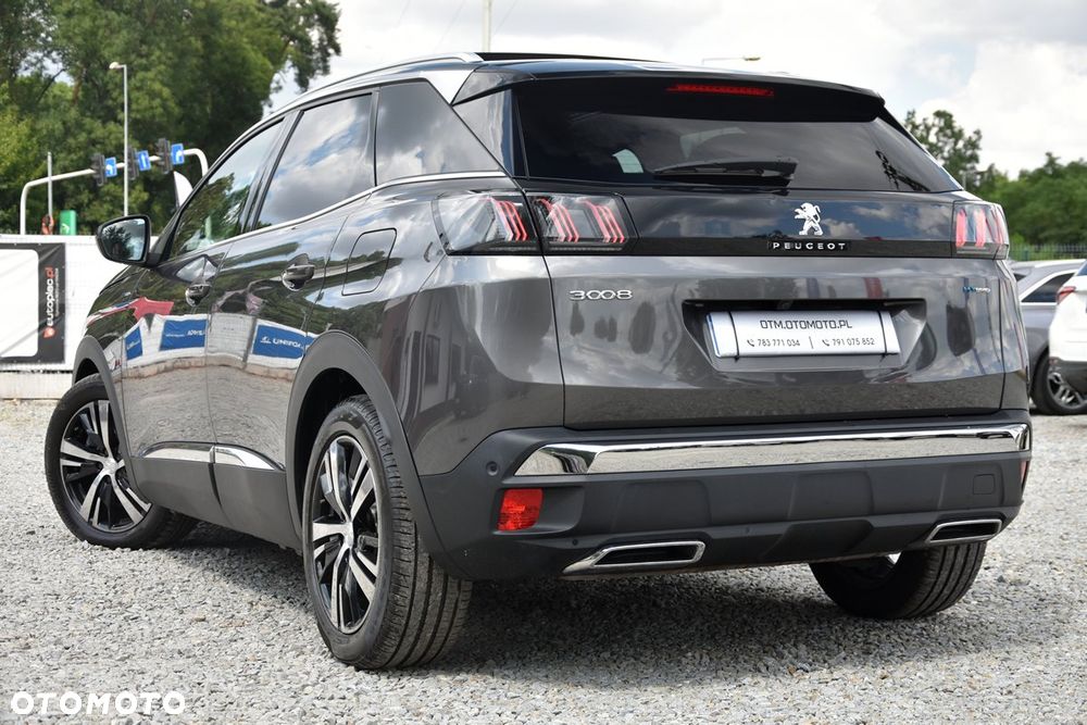 Peugeot 3008 1.6 PureTech HYbrid GT Line S&S EAT8 - 11