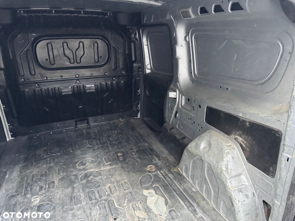 Fiat DOBLO MAXI - 13