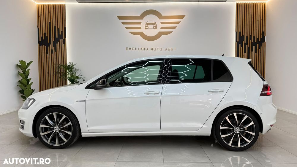 Volkswagen Golf - 15