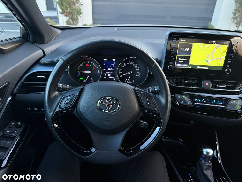 Toyota C-HR 2.0 Team Deutschland - 17