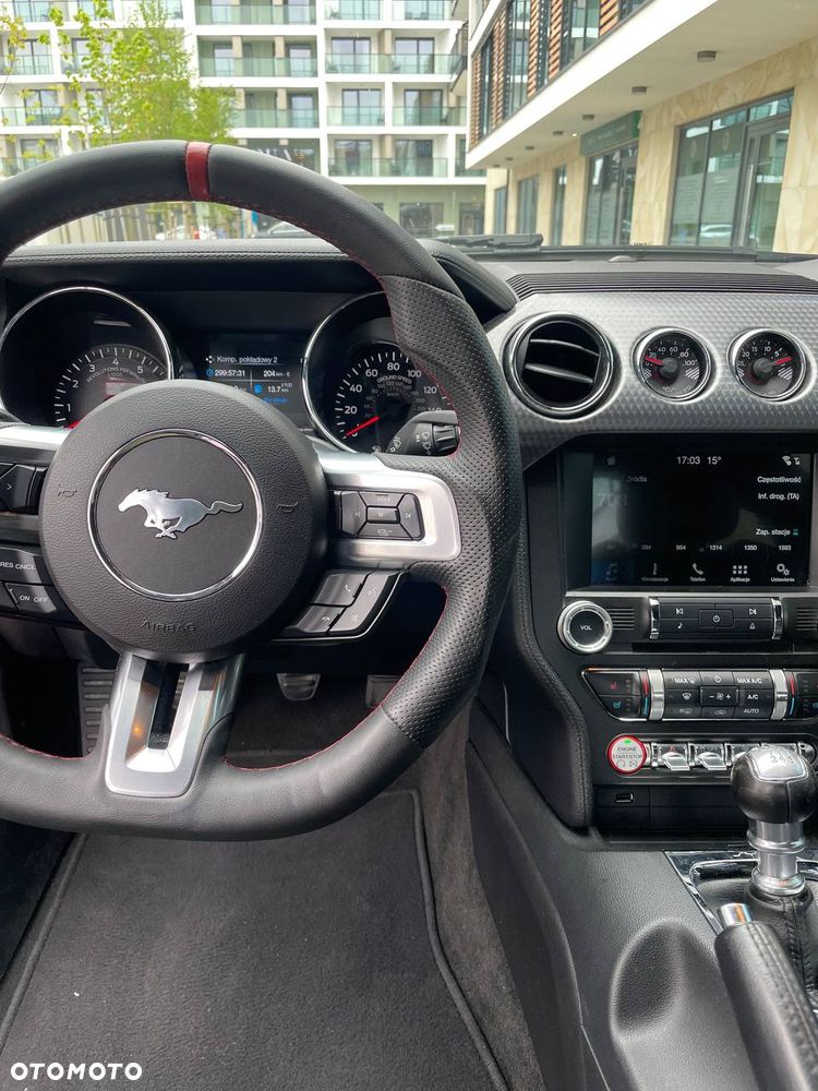 Ford Mustang 5.0 V8 GT - 7