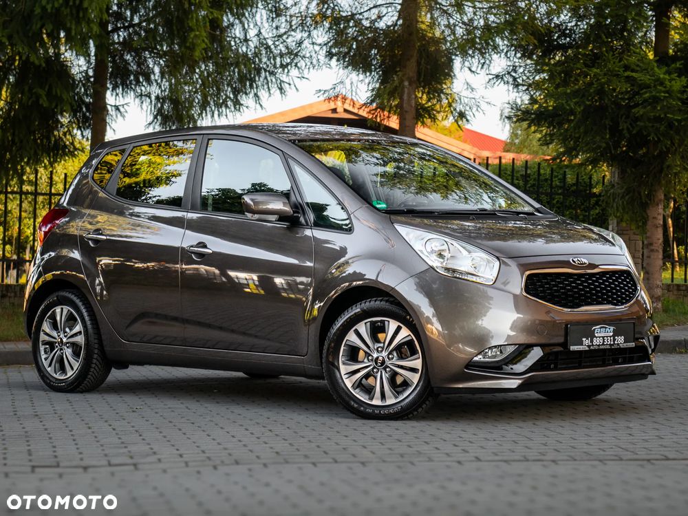 Kia Venga 1.6 CVVT Black Collection - 4