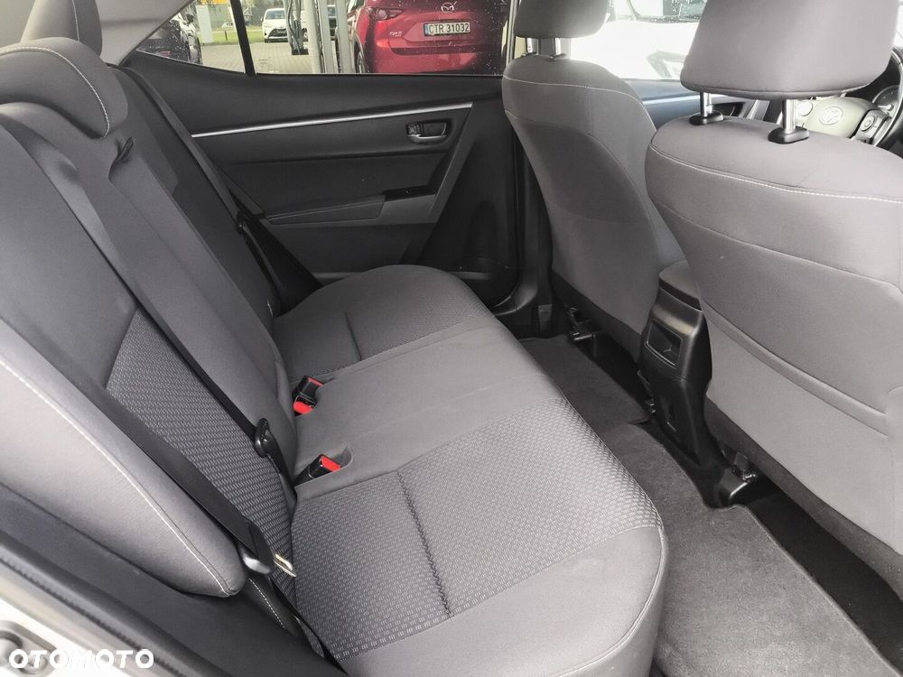 Toyota Corolla 1.6 Premium EU6 - 11