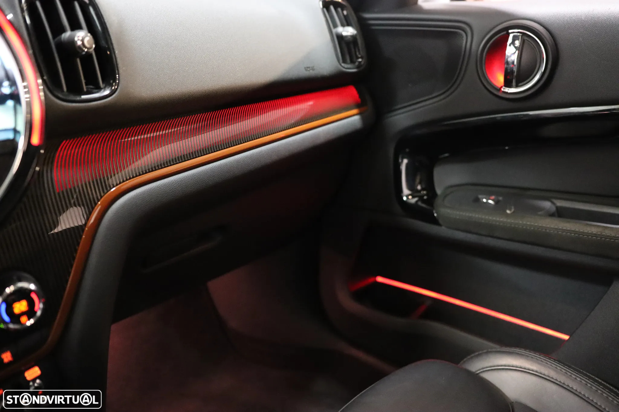 MINI Countryman Cooper SD Auto Desportiva - 15