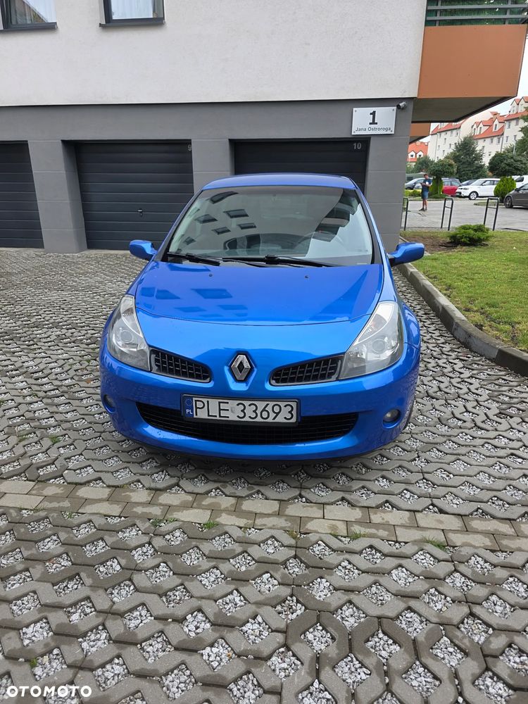 Renault Clio 2.0 16V Sport - 2