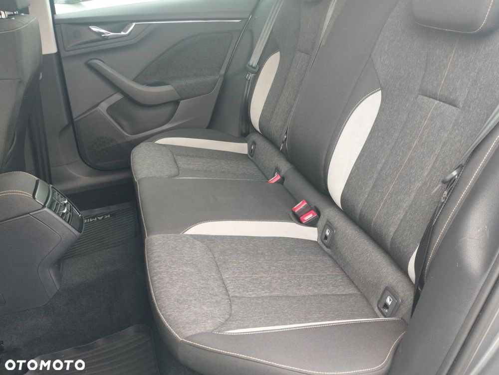 Skoda Kamiq 1.0 TSI Style - 26