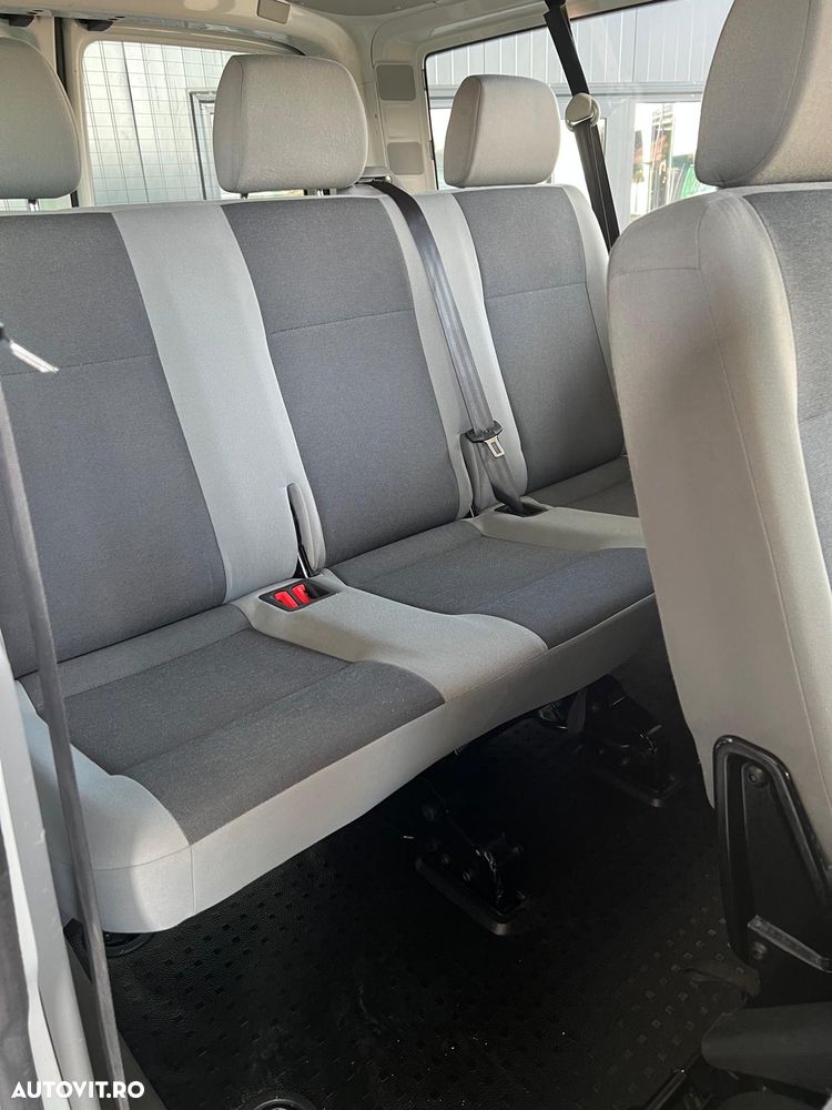 Volkswagen Transporter - 16