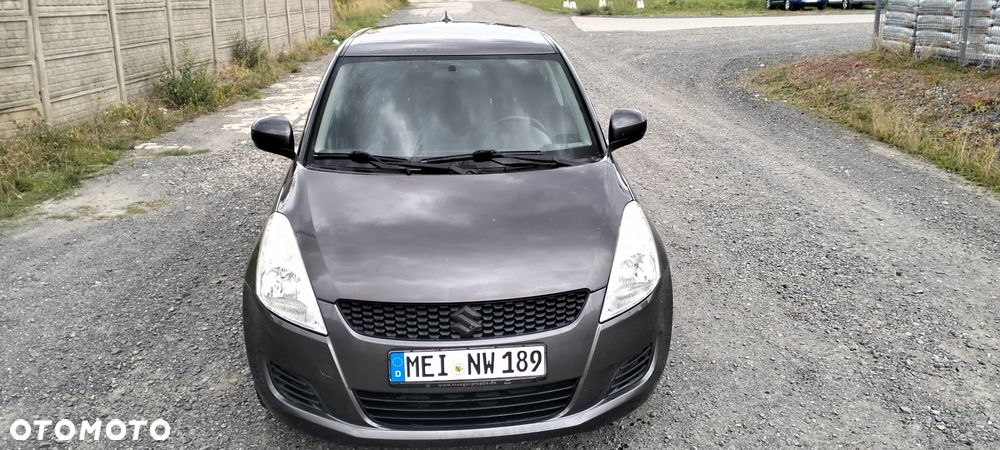 Suzuki Swift - 12