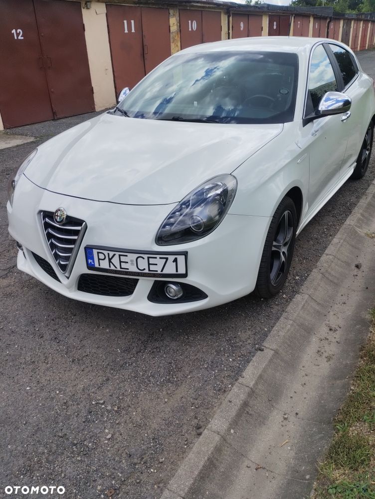 Alfa Romeo Giulietta - 1