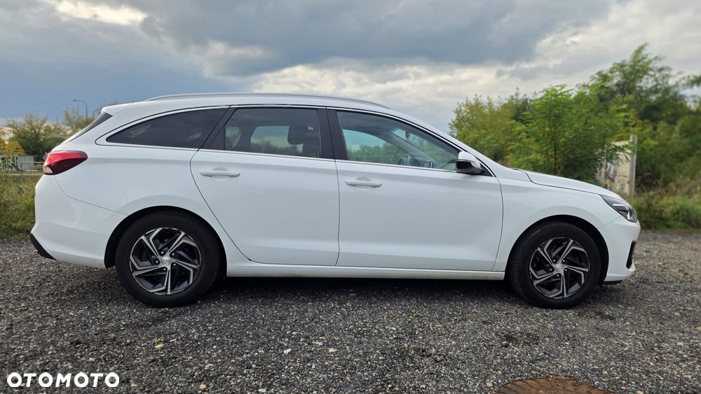 Hyundai i30 1.6 D Comfort - 2