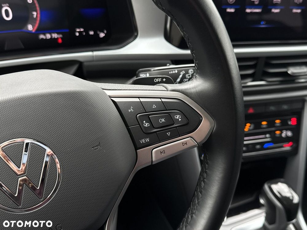 Volkswagen T-Roc - 19