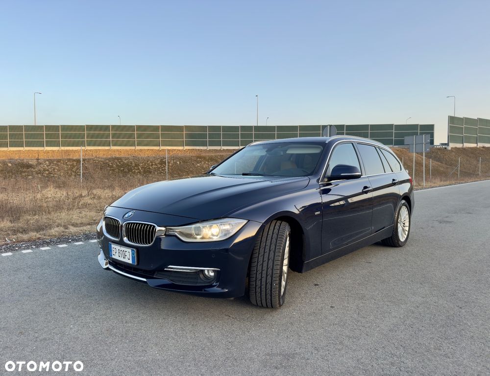 BMW Seria 3 320d Sport-Aut Luxury Line - 1