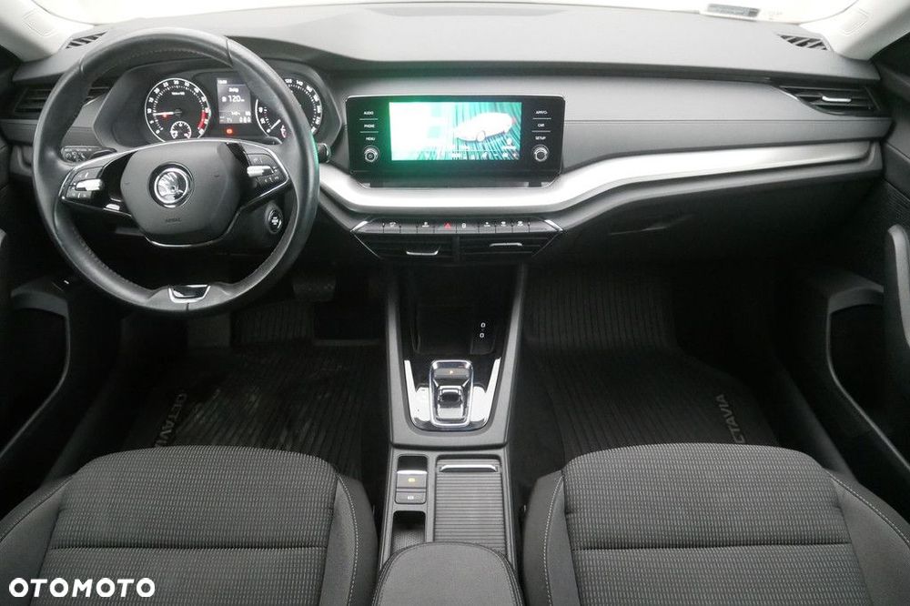 Skoda Octavia 2.0 TDI Ambition DSG - 8