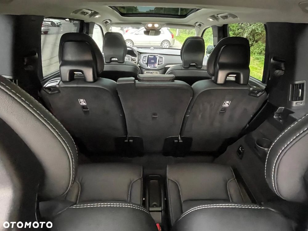 Volvo XC 90 T8 AWD Plug-In Hybrid Ultimate Dark 7os - 5