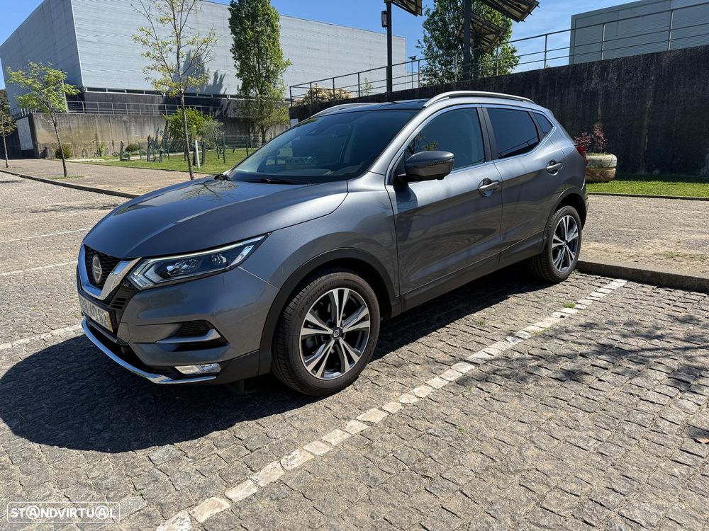 Nissan Qashqai 1.5 dCi N-Connecta - 1
