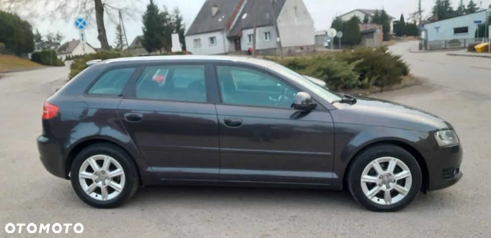 Audi A3 Sportback - 8