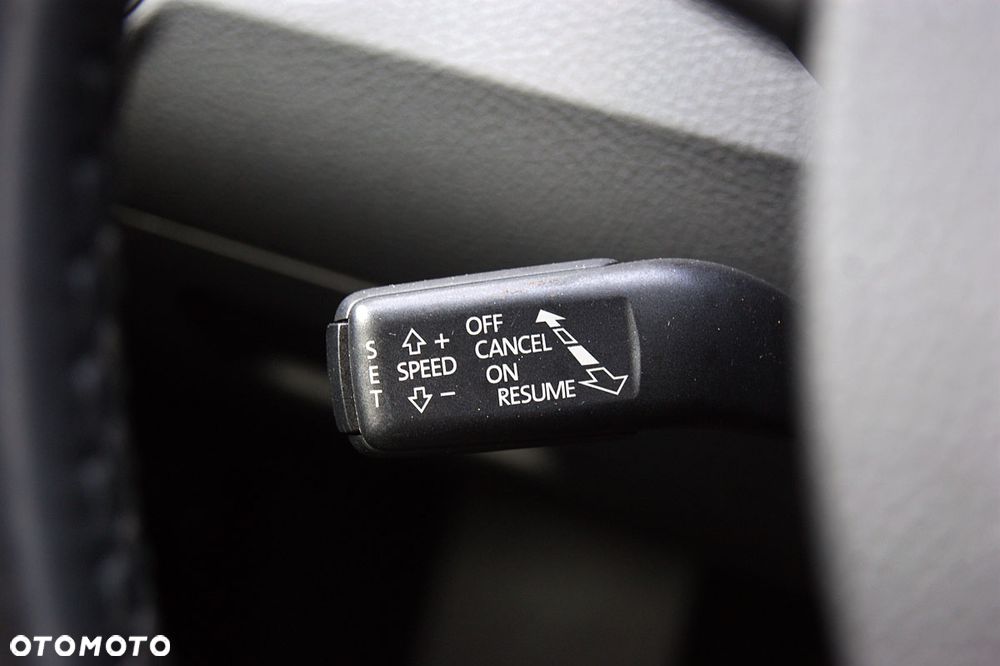 Volkswagen Passat CC - 33