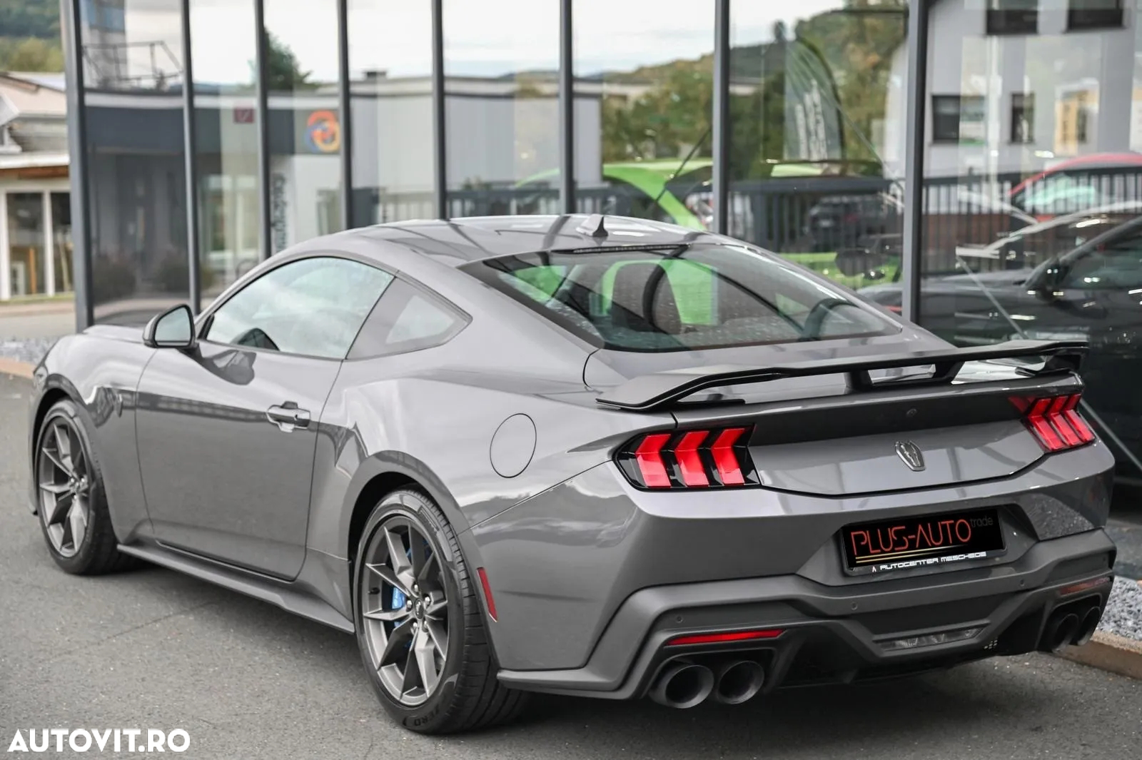 Ford Mustang 5.0 V8 Dark Horse - 5