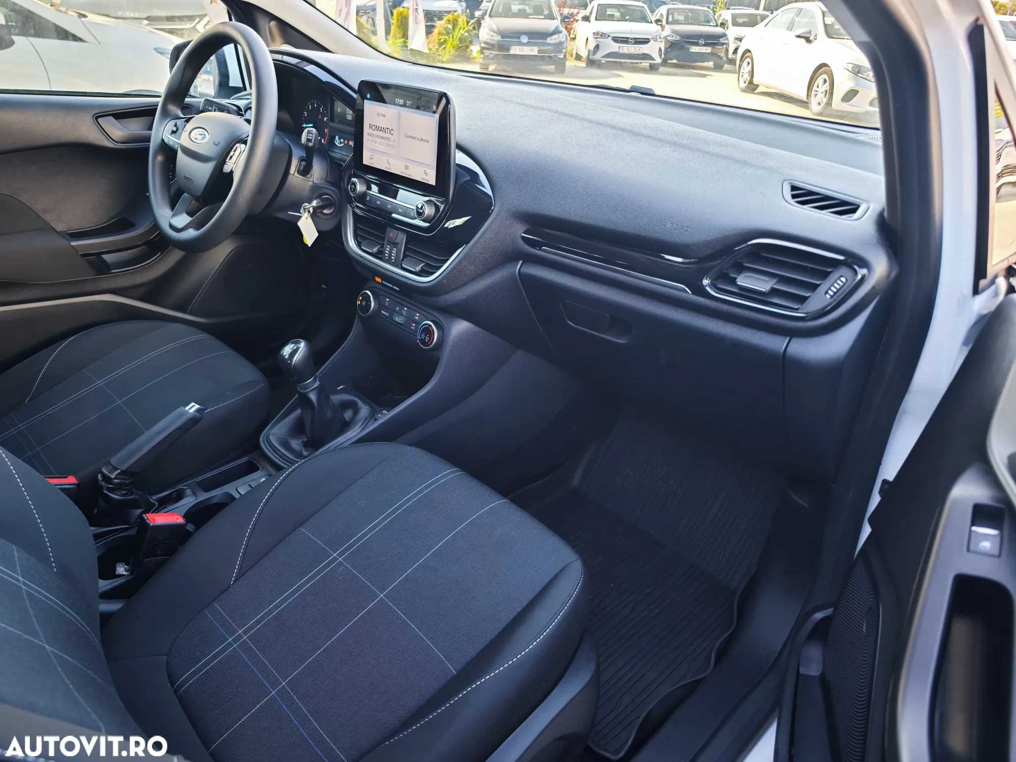Ford Fiesta 1.1 Trend - 10