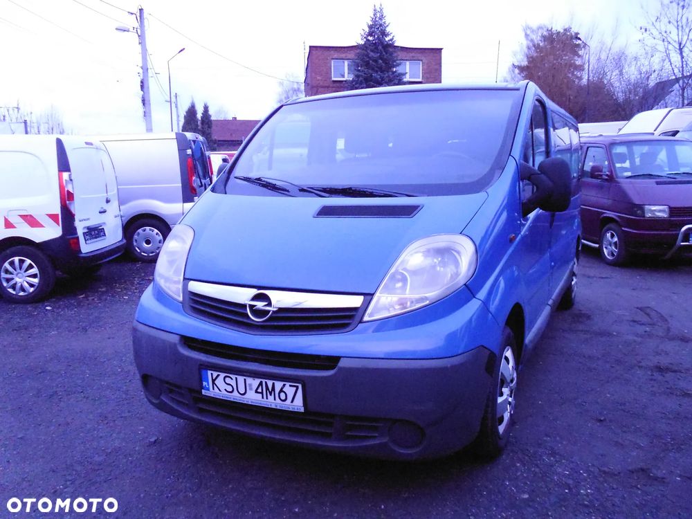 Opel Vivaro - 2